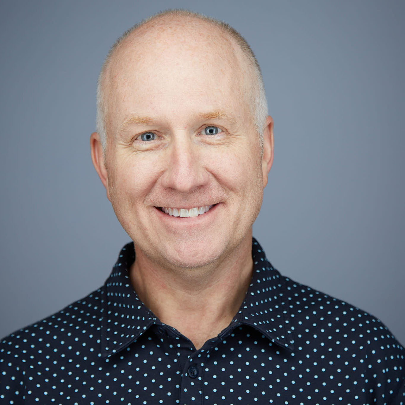 Headshot of Kenneth Sewell
